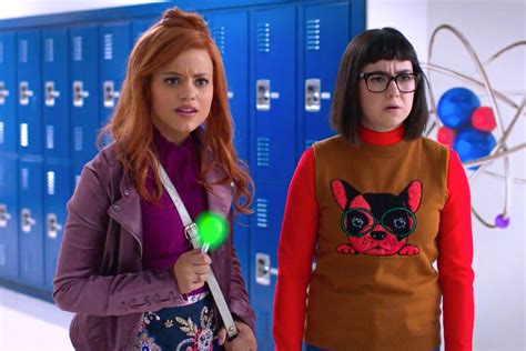 daphne and velma, thriller killer|Daphne & Velma (2018)